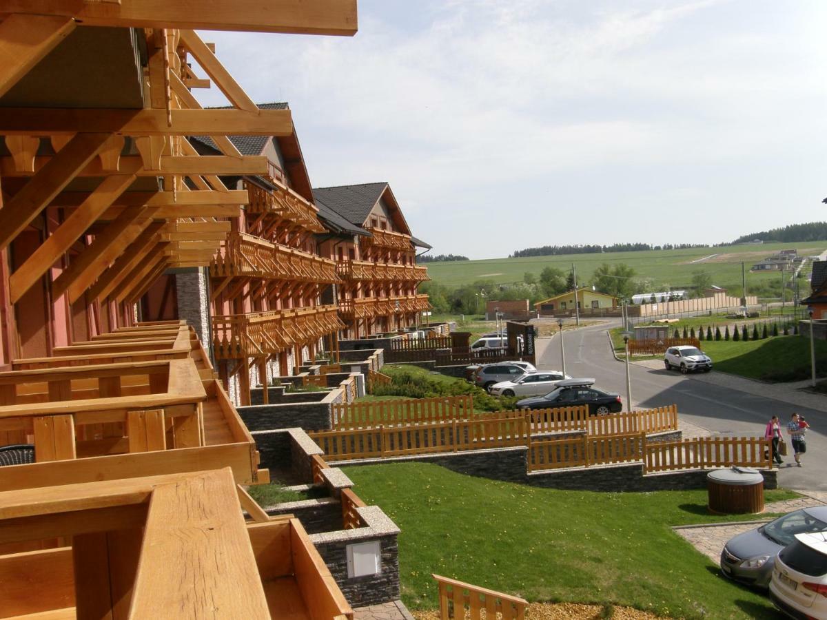Terezia Tatry - Golf Apartment Veľka Lomnica Bagian luar foto